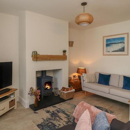 Charlotte'S Cottage Seahouses Extérieur photo